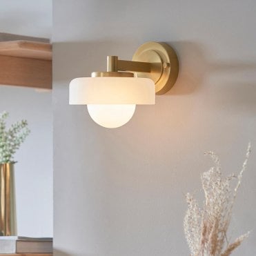 Boss Wall Light