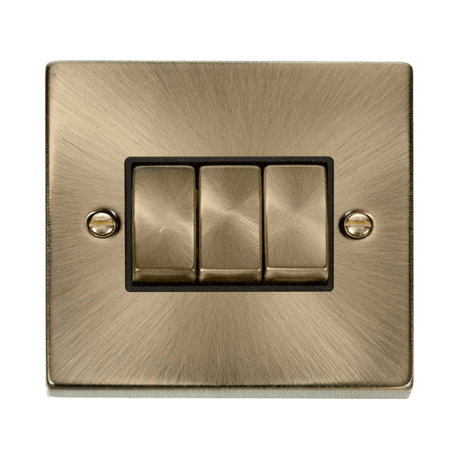 Click Scolmore Antique Brass 3 Gang 2 Way Switch