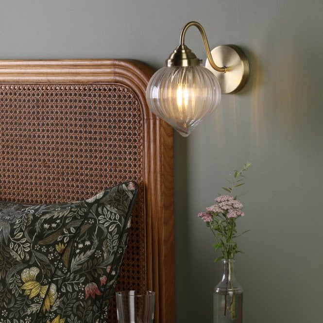 där lighting Mya Antique Brass Wall Light