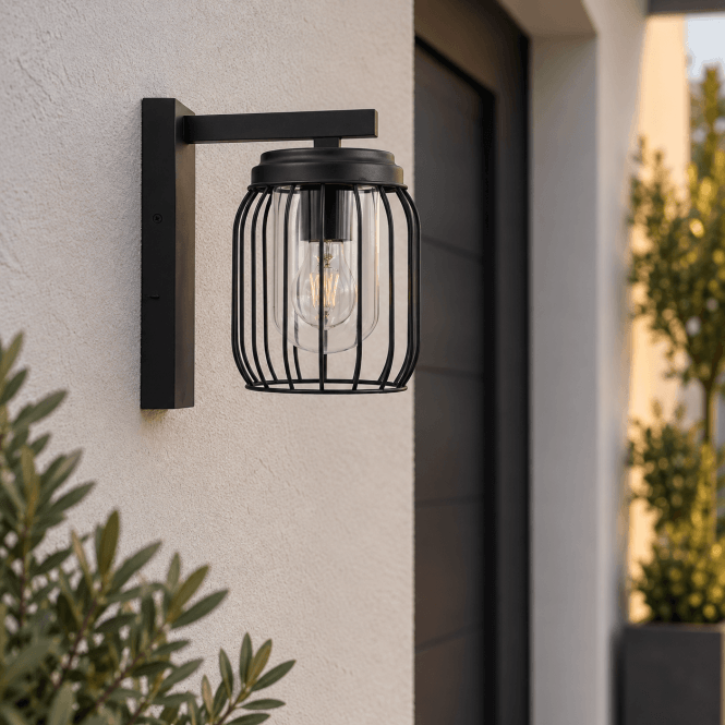 Finch Outdoor Wall Light IP44