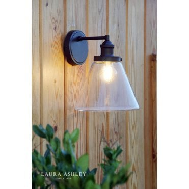 Isaac Outdoor Wall Light