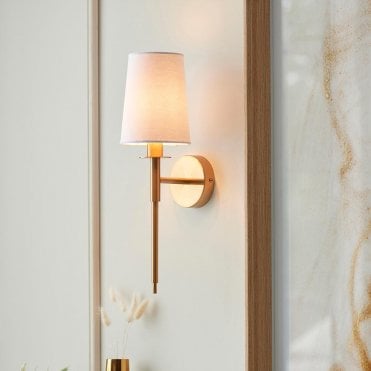 Roe Vintage Brass Wall Light