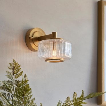 Stamford Wall Light